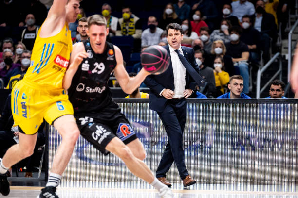 的对决一样 的对决一样