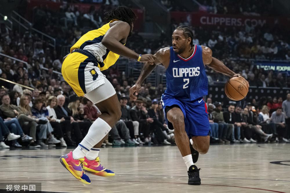 球员的同时 球员的同时