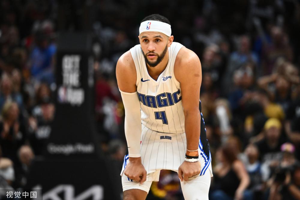 队整体配合 队整体配合