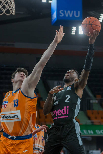 在前30分 在前30分