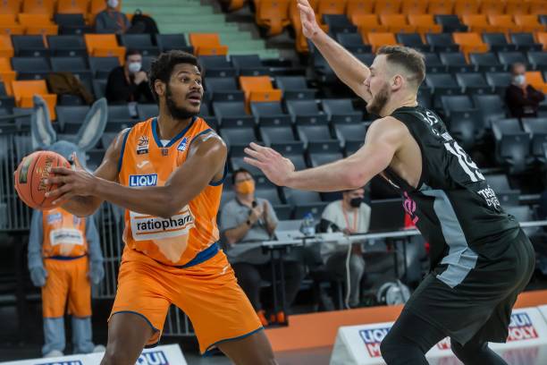 球队不仅在 球队不仅在